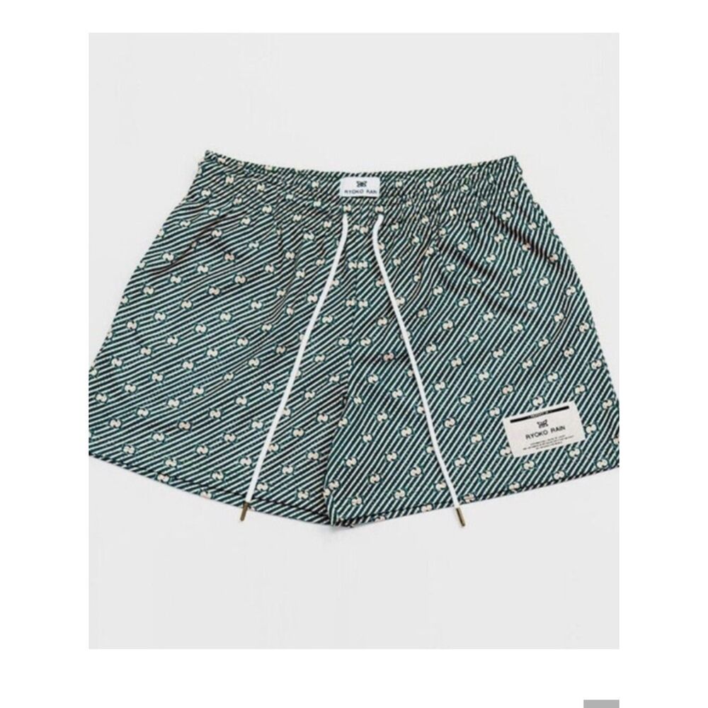Unisex Ryoko Rain Green Patterned Mesh Shorts